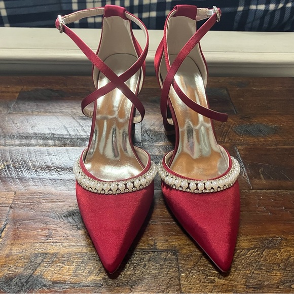 Satin Pointed Toe Pearl Jewelry Cross Strappy Chunky Heel Pumps - Picture 2 of 3